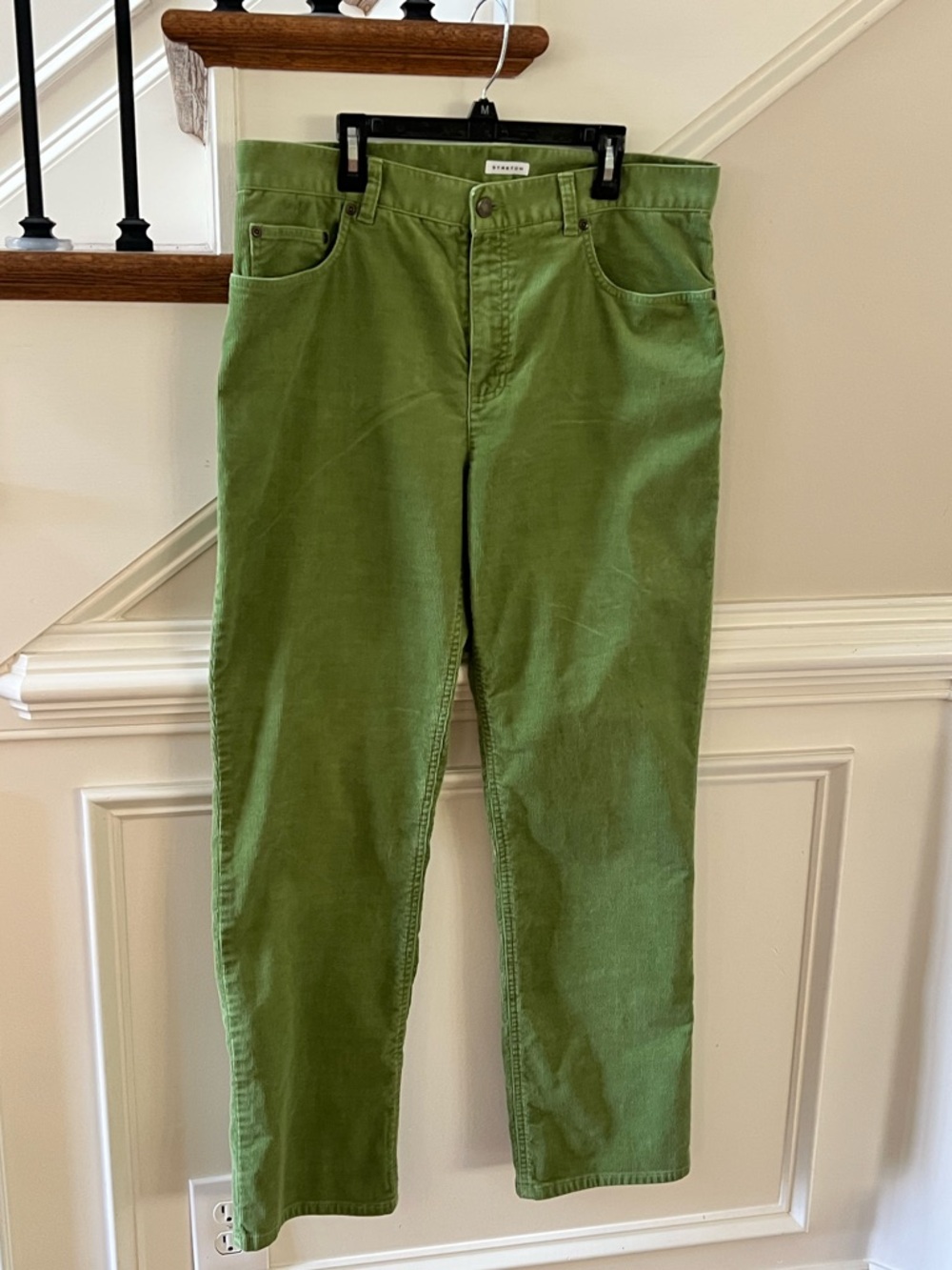 Jones New York stretch Green Corduroy pants